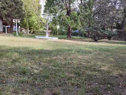 Terreno en Venta 27,70  mts Fondo