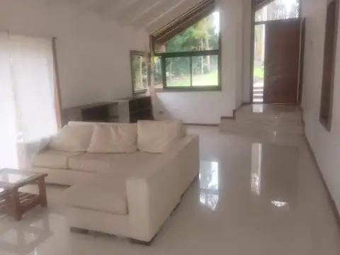 Casa en Alquiler en Oliveros, $ 1.100.000