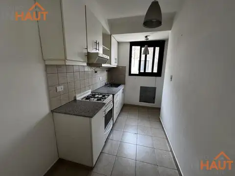 Depto Tipo Casa en Alquiler de 3 ambientes