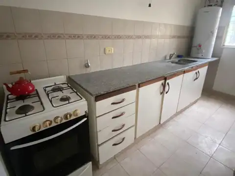Departamento en Alquiler en La Plata, $ 570.000