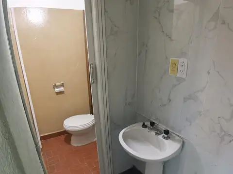 Local en Alquiler en Adrogue, $ 500.000
