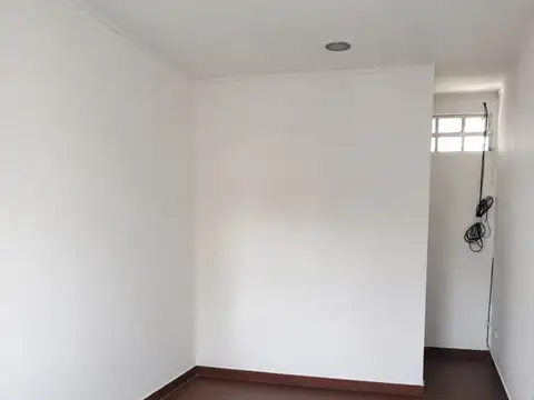 Local en Alquiler en Adrogue, $ 500.000