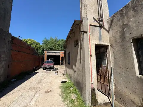 Depósito en Venta en Campana (Colon 1480)