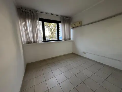 Oficina en Muñiz