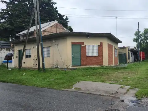 Av. Dardo Rocha 700