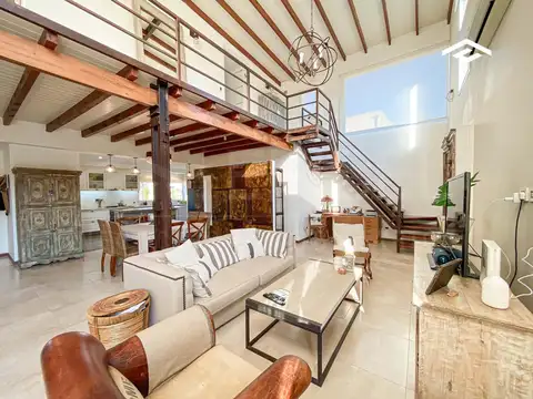 Casa en Venta en La Horqueta, USD 280.000