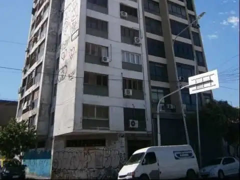 Av.Pavón 69 - Avellaneda - Depto. 3 amb. todo reciclado - Op