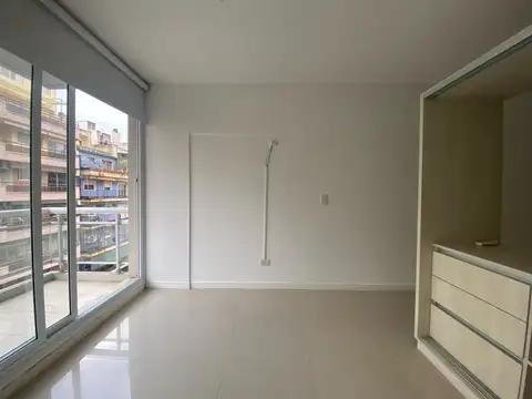 Alquiler departamento Monoambiente con balcón en Villa Crespo