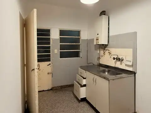 Depto Tipo Casa 2 ambientes con 1 baño