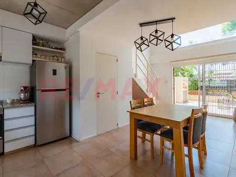 Depto Tipo Casa en Venta de 2 ambientes