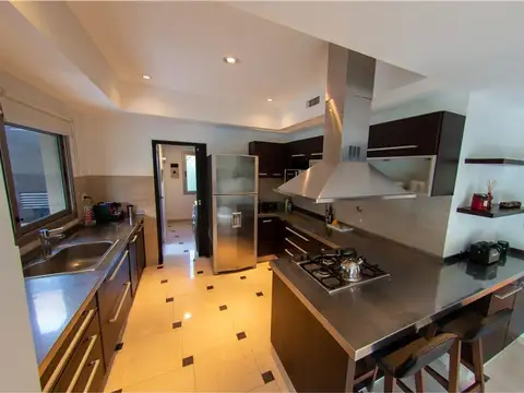 Casa en Venta de 4 dormitorios