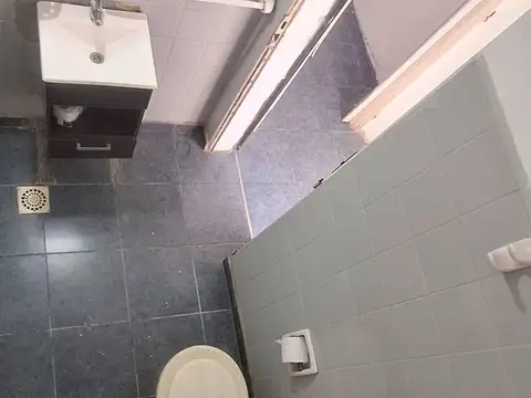 Local en Venta 56 años