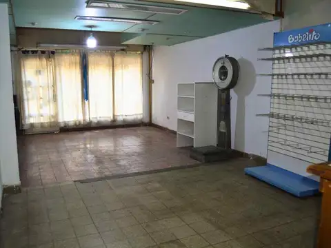 Local en Venta 56 años