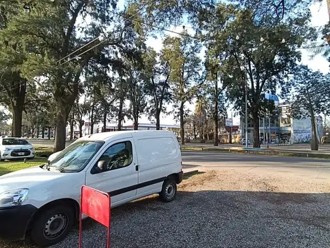 Local en Venta en Granadero Baigorria, USD 130.000