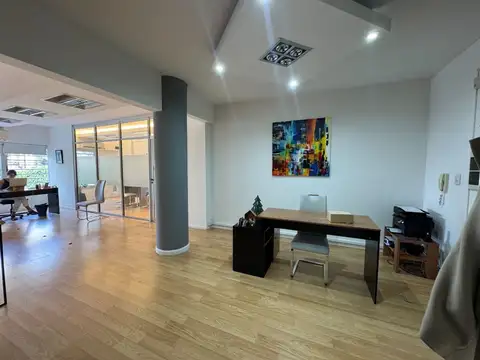 Oficina Monoambiente con 2 baños