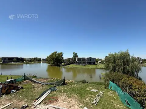 CASA EN VENTA EN EL CANTON NORTE