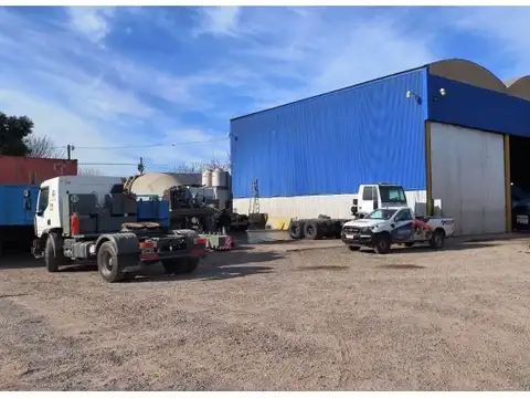 INMUEBLE PRODUCTIVO - 3300 M2 TERRENO - 1200 M2 CUBIERTOS