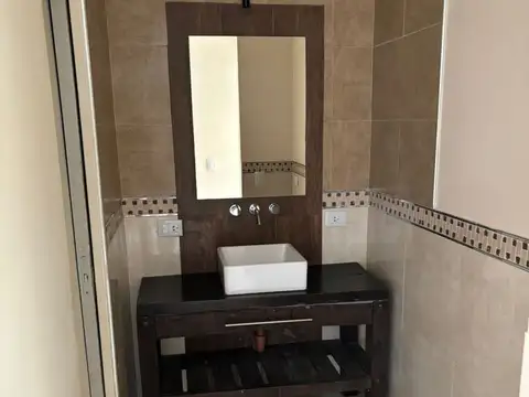 CASA EN ALQUILER - VILLA CARMELA - 2 DORMITORIOS