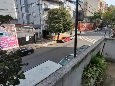 Depto.tipo casa de 3 ambientes en Venta en Caballito