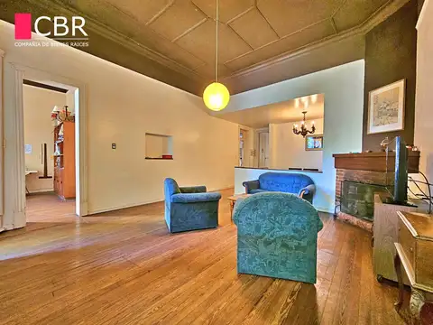 Depto Tipo Casa en Venta con 2 cocheras
