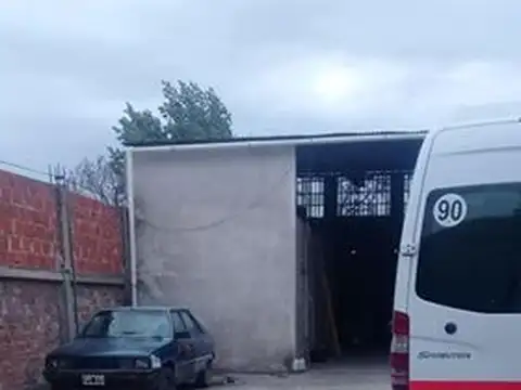 Galpon en Venta en Malvinas Argentinas, USD 175.000