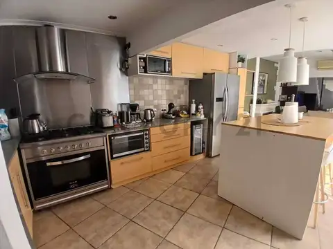 Casa en Venta en Manuel B Gonnet, USD 280.000