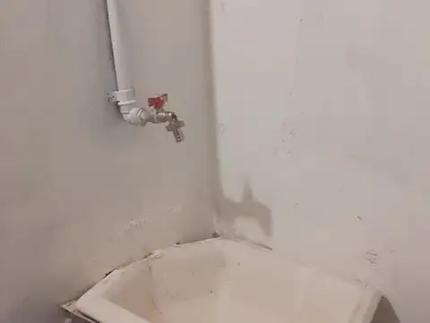 LOCAL ALQUILER CASTELAR SUR