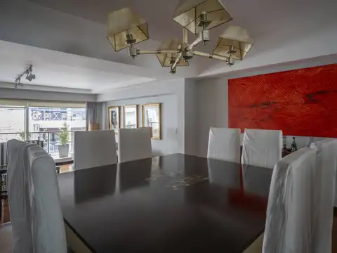 Departamento en Venta con 2 cocheras