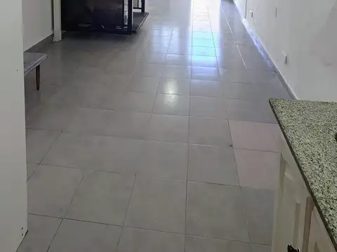 Depto Tipo Casa en Alquiler de 1 dormitorio