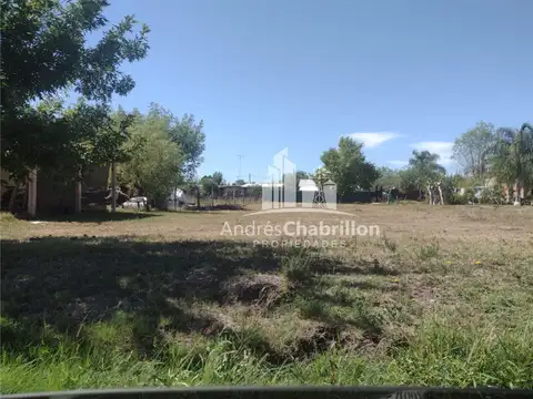 Terreno en venta en Los Charrúas, a metros de Av. Juan P. Garat
