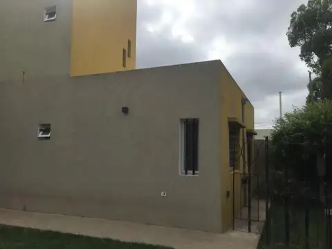 Casa en Venta en Los Hornos, USD 90.000