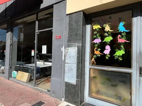 1 de Mayo 2300