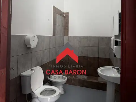 HERMOSA CASA EN ALQUILER ANICETO LATORRE al 500