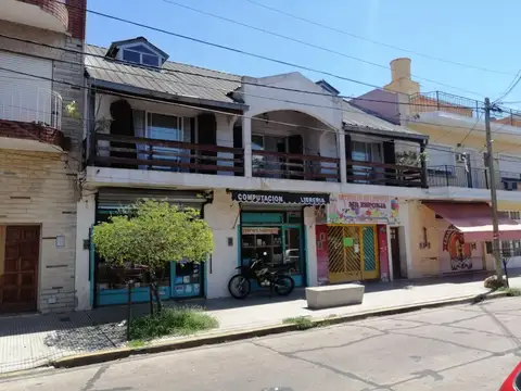 Venta Vivienda Locales Jardin Pileta Loma Hermosa