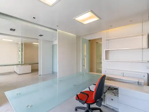 VENTA / Oficina / Marcelo Torcuato de Alvear 1300 Piso 12 / Recoleta