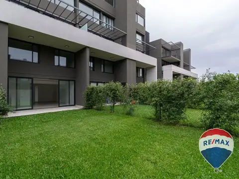 "Viví en Beccar Central: dúplex 3 amb. c/ parque"