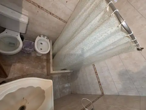 VENTA CASA PILAR 5AMB CON AMPLIO TERRENO