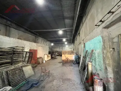 Galpon en Venta 23  mts Fondo