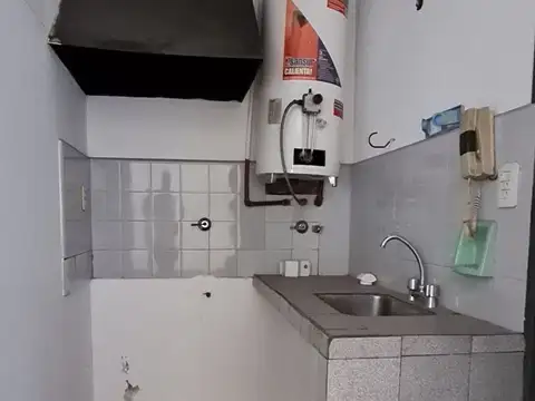 9 DE JULIO 2100, Piso 2