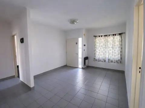 VENTA CASA 4 AMB - ALTOS DE PODESTA  APTO CREDIT0