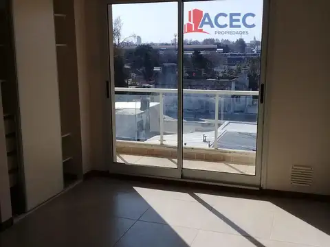 Urquiza 4300 - Piso 1º Dpto C+ Cochera N° 05