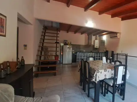 Venta local con casa 3 dormitorios por Pellegrini