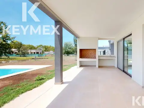 Casa 4 ambientes con 2 baños