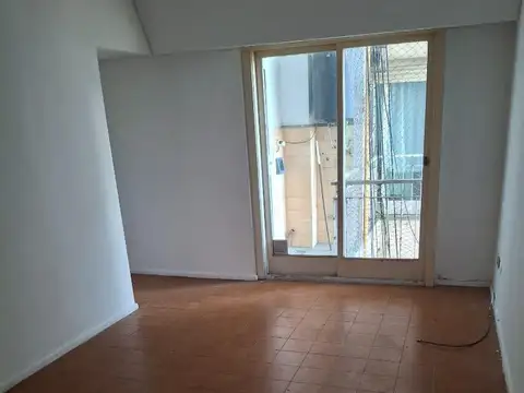 Oportunidad! 2Amb , Luminoso,.Urquiza 1200