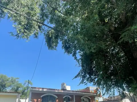 Avenida Argentina 100