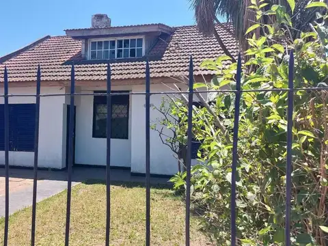 Avenida Echeverry 1300