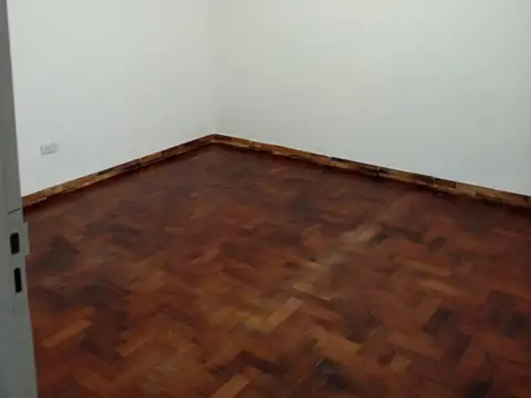 PH de 3 ambientes interno con patio y terraza en San Andrés