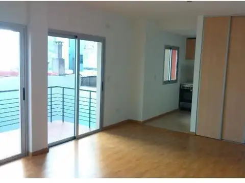 Juan B. Ambrosetti 900, Piso 2