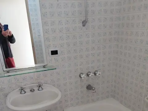 Departamento 3 ambientes con 2 baños