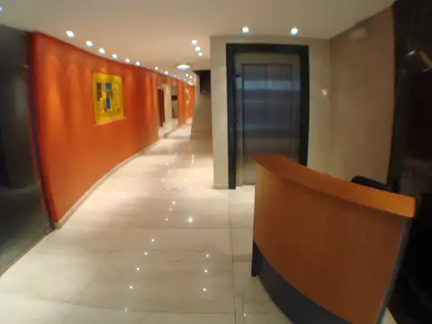 Esmeralda 900, Piso 5